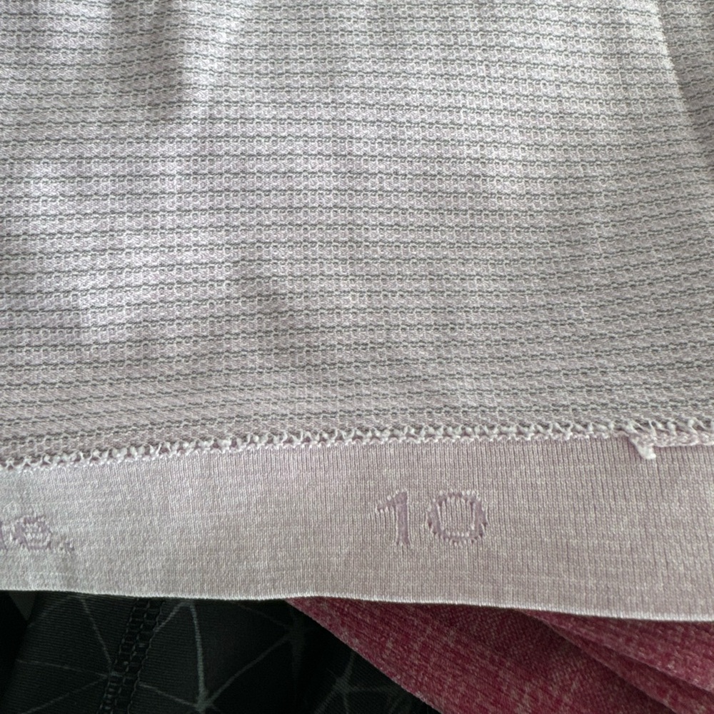 Lululemon Swiftly Tech Racerback 8 - Picture 11 of 12